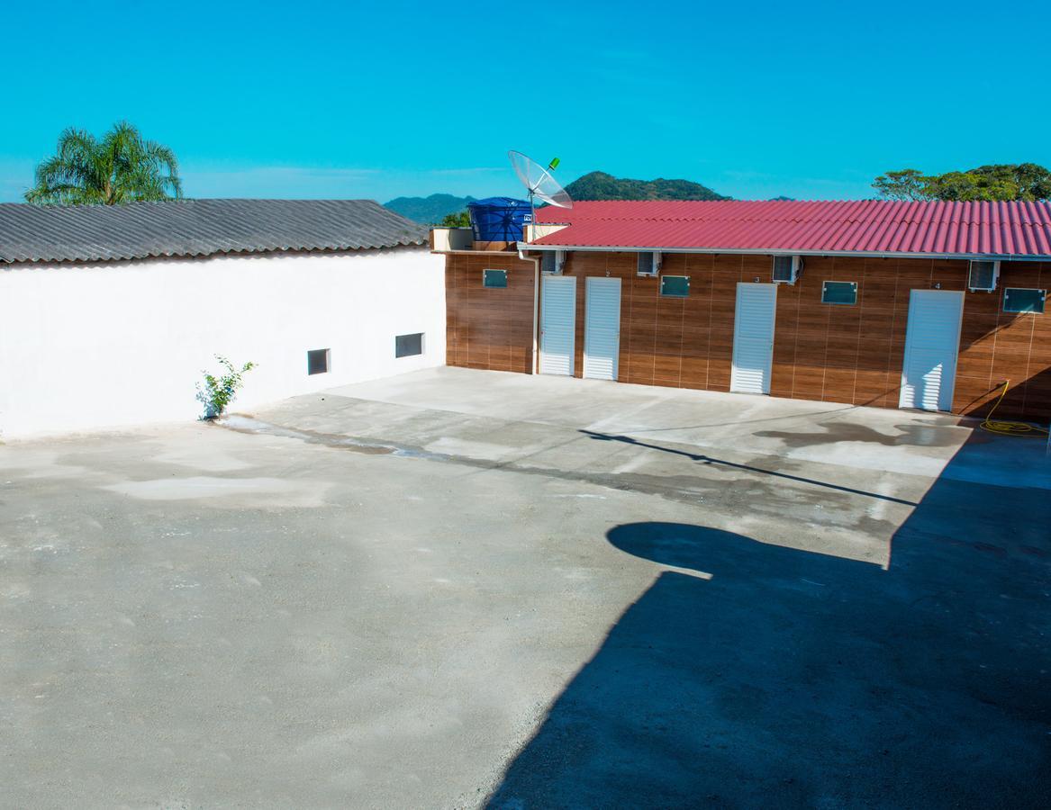 Pousada Família Flores Penha  Exterior foto
